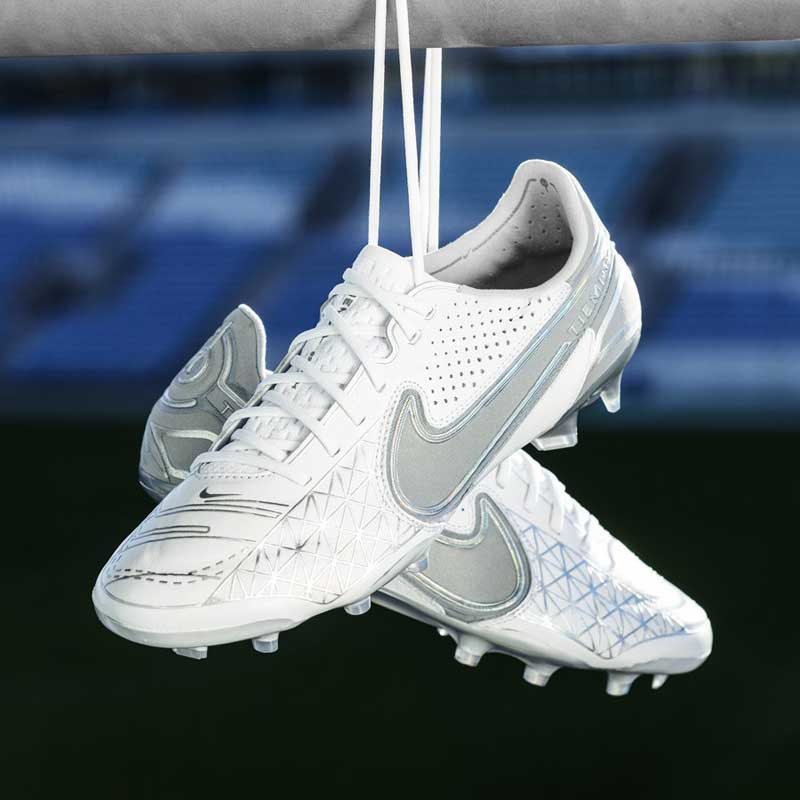 Giày đá bóng Nike Tiempo Legend 9 Focus